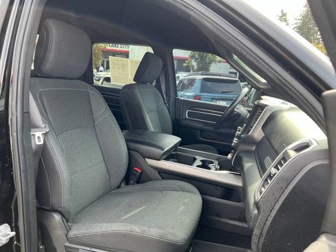 Used 2019 RAM 2500 Big Horn w/ Black Appearance Package AWD/4WD image 19