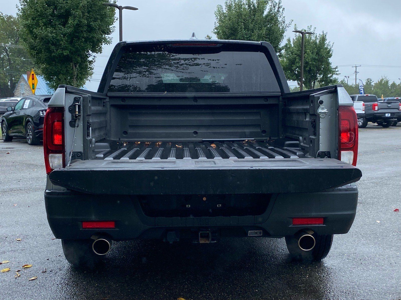 Used 2021 Honda Ridgeline Sport image 4