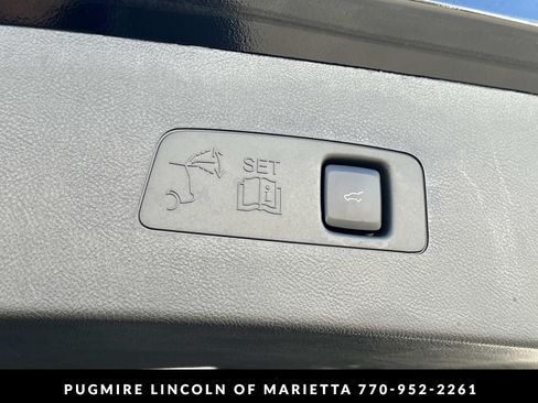 New 2026 Lincoln Corsair Reserve w/ Rear Removable Package Tray FWD image 19