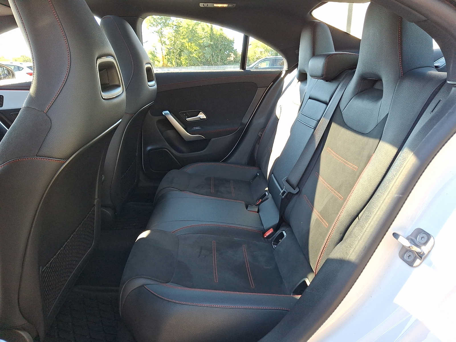 Used 2023 Mercedes-Benz CLA 250 4MATIC image 8