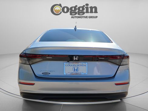 Used 2024 Honda Accord EX image 4