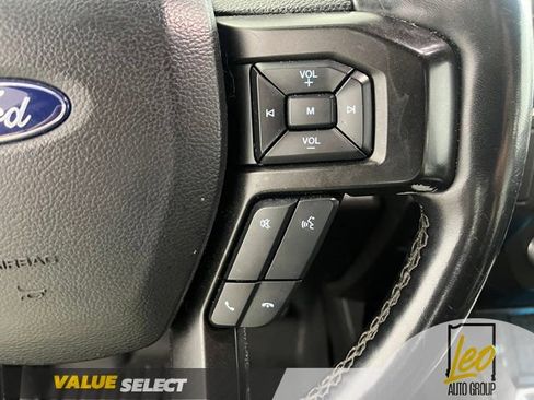 Used 2018 Ford Expedition Limited w/ Equipment Group 301A AWD/4WD image 17