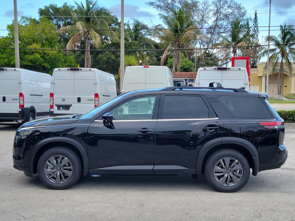 New 2026 Nissan Pathfinder SV FWD image 7