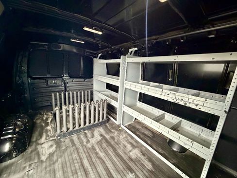 Used 2017 Chevrolet Express 2500 image 18