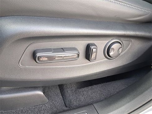 Used 2024 Honda CR-V EX-L image 19