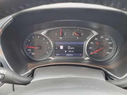 Used 2022 Chevrolet Equinox LT AWD/4WD image 24