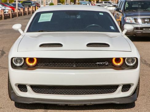 Used 2020 Dodge Challenger SRT Hellcat w/ Plus Package RWD image 3