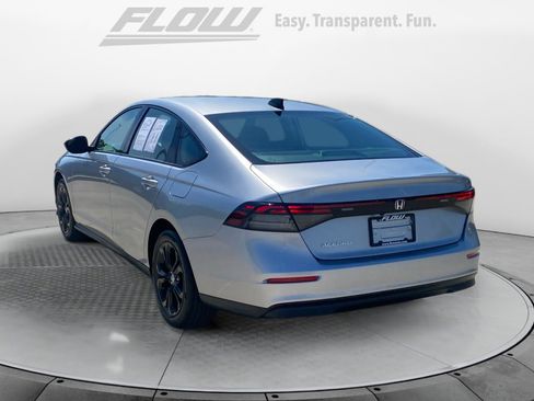 Used 2025 Honda Accord SE image 6