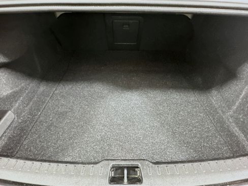 Used 2024 Volvo S60 B5 Plus image 29