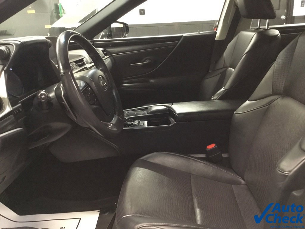 Used 2019 Lexus ES 350 w/ Accessory Package 2 FWD image 25