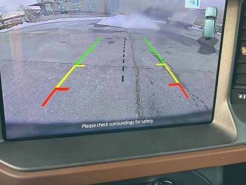 Used 2024 Ford Bronco Outer Banks image 19