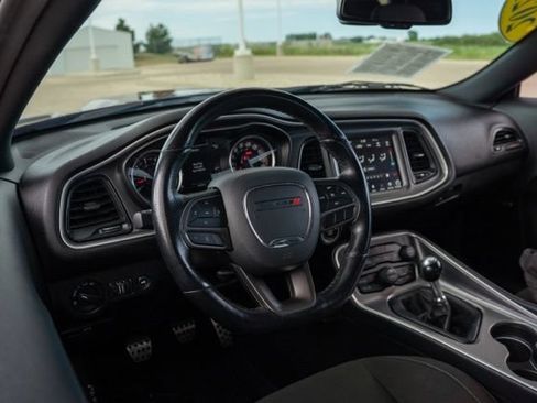 Used 2021 Dodge Challenger R/T Scat Pack RWD image 14