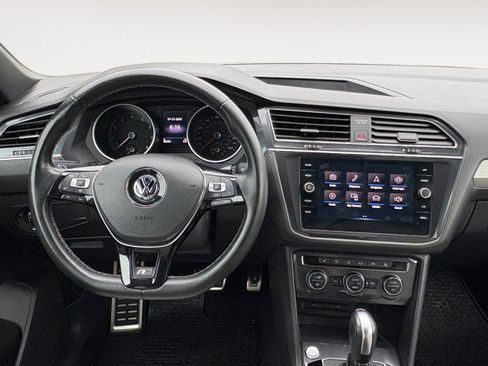 Used 2021 Volkswagen Tiguan SE R-Line AWD/4WD image 8