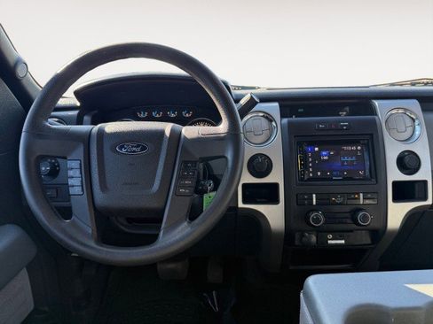 Used 2014 Ford F150 XLT image 2