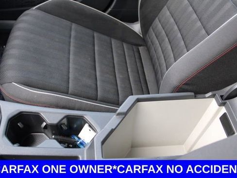 Used 2019 Volkswagen Jetta GLI image 37