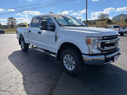 Used 2021 Ford F250 XLT image 1