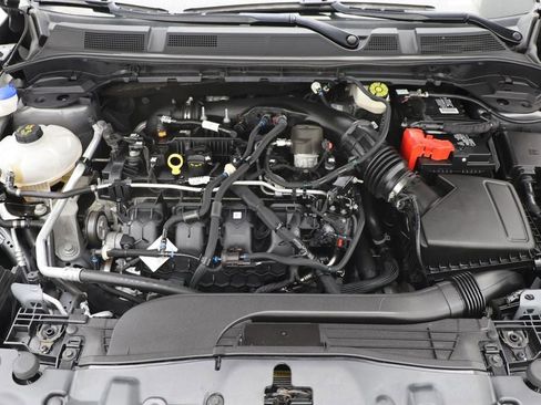 Used 2022 Lincoln Corsair AWD w/ Equipment Group 101A image 23