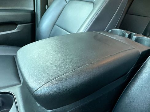 Used 2024 Chevrolet Colorado Trail Boss w/ Advanced Trailering Package AWD/4WD image 24