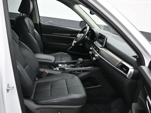 Used 2020 Kia Telluride EX AWD/4WD image 11