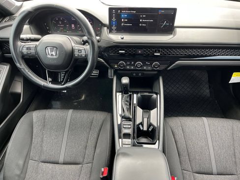 Used 2023 Honda Accord Sport image 12