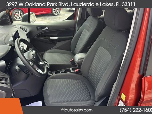 Used 2021 Ford Transit Connect XLT FWD image 20