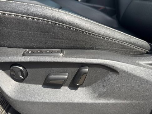 Used 2021 Volkswagen Atlas SEL R-Line AWD/4WD image 28