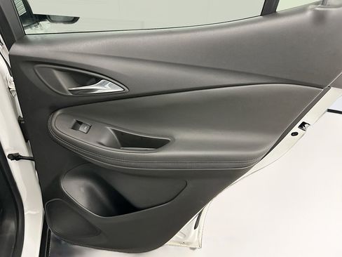 Used 2023 Buick Encore GX Preferred w/ Cold Weather Comfort Package image 31