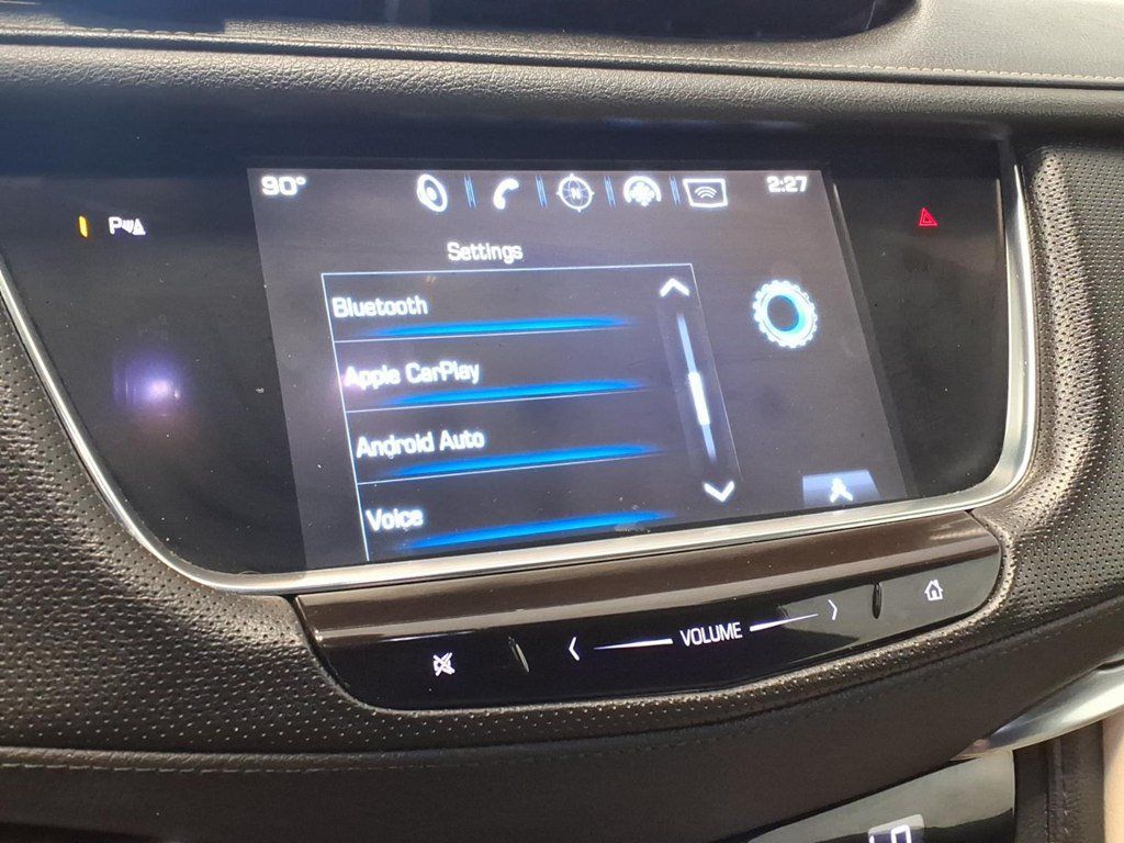 Used 2017 Cadillac XT5 FWD image 18