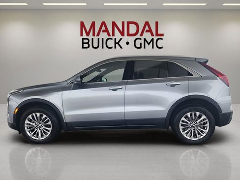 Used 2024 Cadillac XT4 Premium Luxury image 9