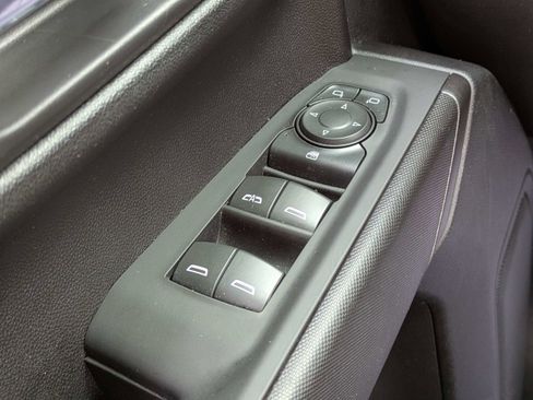 Used 2022 Chevrolet Silverado 1500 Custom RWD image 22