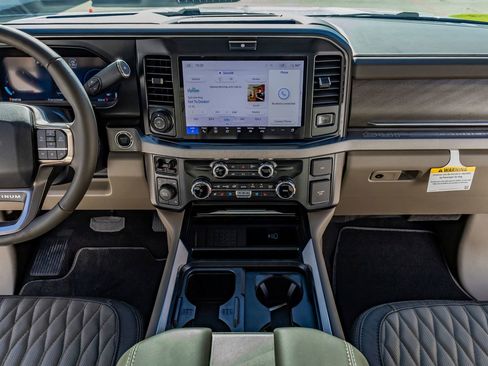 Used 2026 Ford F450 Platinum w/ Platinum Plus Package image 24