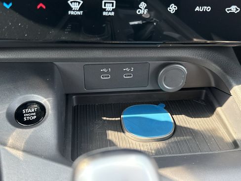 New 2027 Nissan Sentra SR FWD image 20