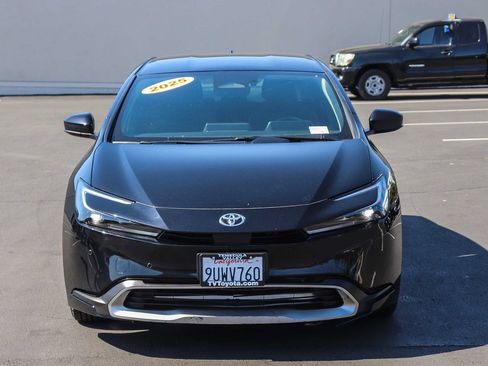 Used 2025 Toyota Prius Plug-In Hybrid FWD image 2