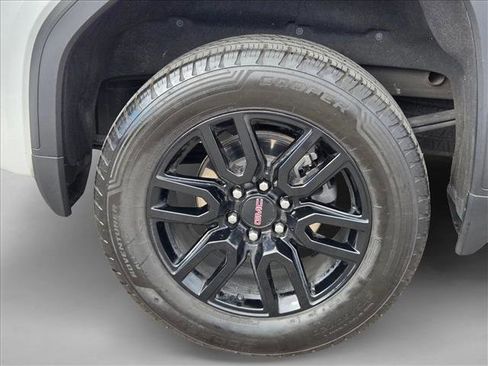 Used 2022 GMC Sierra 1500 Elevation image 20