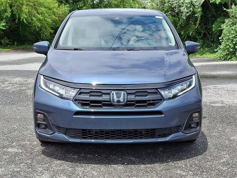 Used 2025 Honda Odyssey EX-L image 2