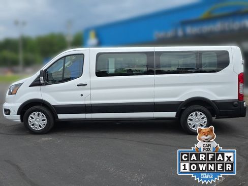 Used 2024 Ford Transit 350 XLT RWD image 2