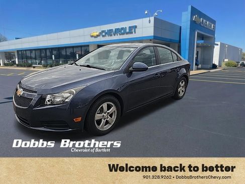 Used 2014 Chevrolet Cruze LT w/ All-Star Edition FWD image 3