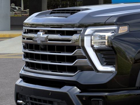 New 2026 Chevrolet Silverado 2500 High Country w/ Midnight Edition AWD/4WD image 13