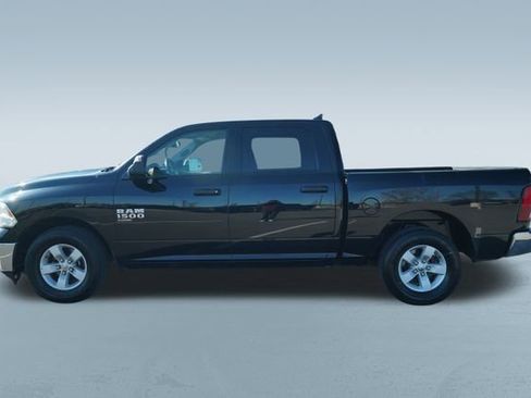 Used 2023 RAM 1500 Classic SLT w/ Trailer & Traction Group image 4