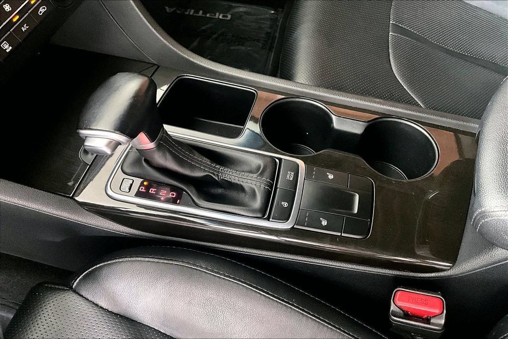 Used 2016 Kia Optima EX FWD image 17