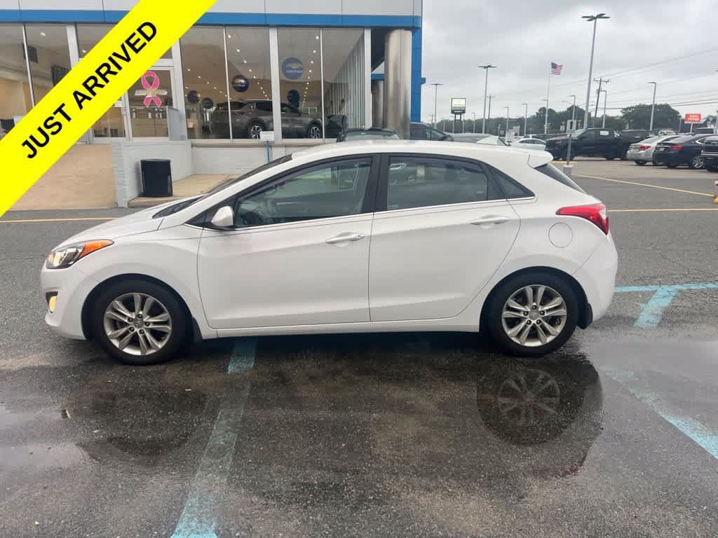 Used 2013 Hyundai Elantra GT FWD image 3