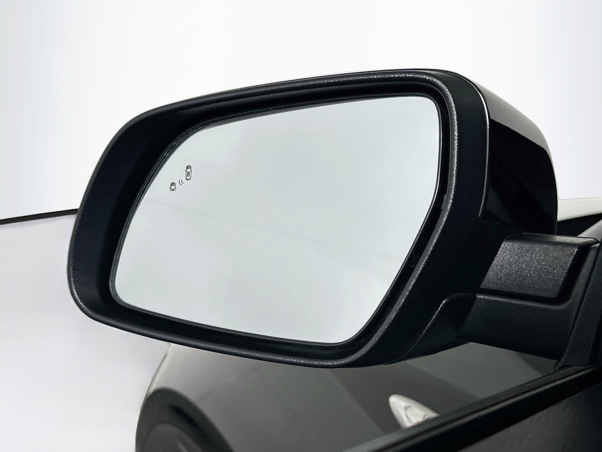 Used 2025 Hyundai Venue SEL FWD image 16