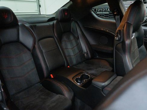 Used 2013 Maserati GranTurismo MC RWD image 35