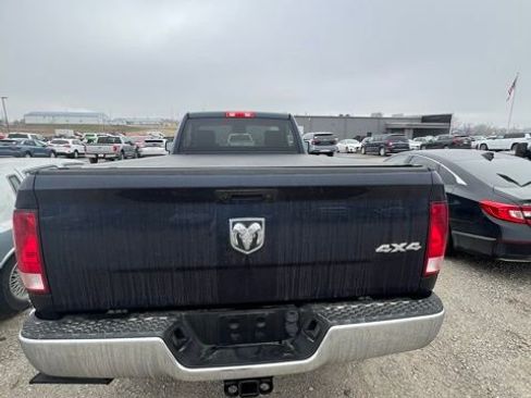 Used 2016 RAM 2500 Tradesman w/ Chrome Appearance Group image 5