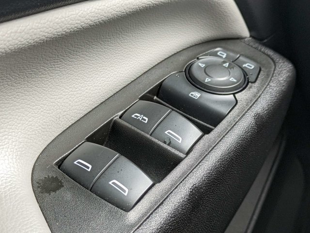 Used 2024 Chevrolet Equinox LS FWD image 20