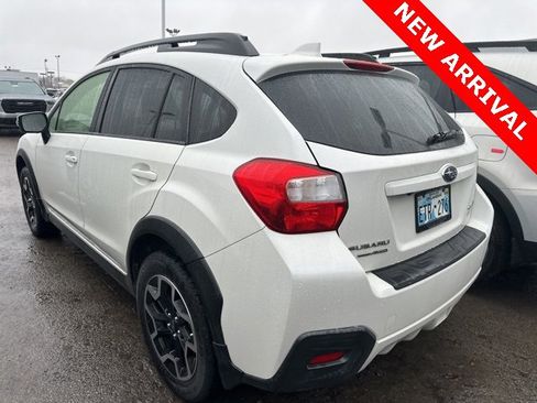 Used 2016 Subaru Crosstrek 2.0i Limited image 3