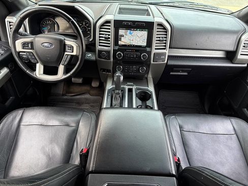 Used 2015 Ford F150 Lariat image 16