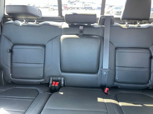 Used 2020 GMC Sierra 1500 Denali w/ Denali Ultimate Package image 12