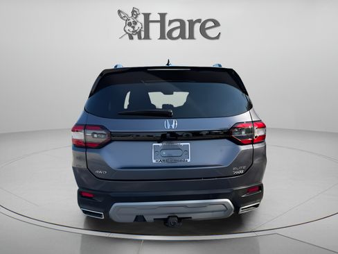 Used 2024 Honda Pilot Elite image 4