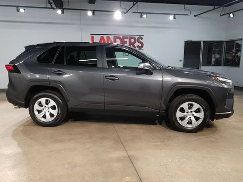Certified 2025 Toyota RAV4 LE AWD/4WD image 8